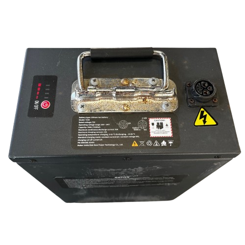 La Souris scooteraccu 72V accu repareren.png